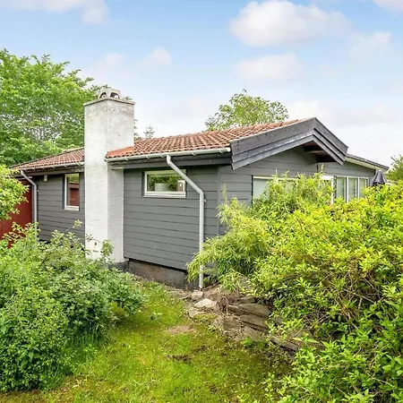 1 Bedroom In Holiday home Hojby